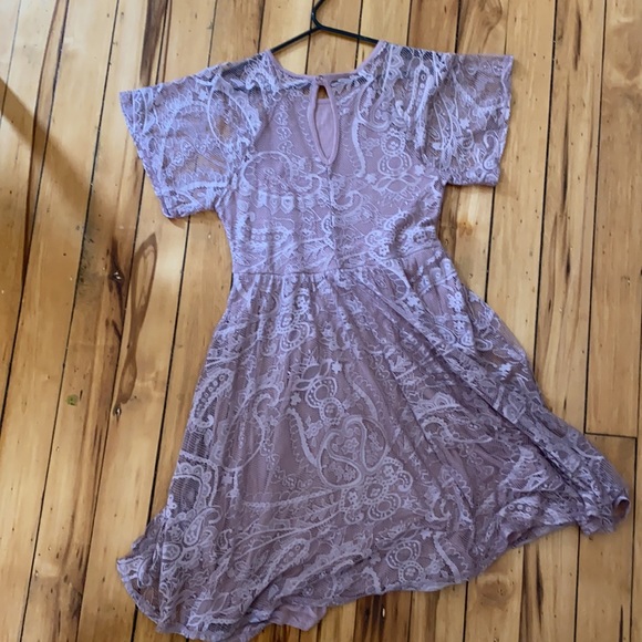 ASOS Maternity Lace Dress - Picture 2 of 9